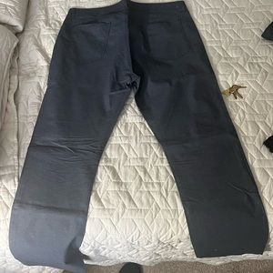 Kennith Cole chinos nwot